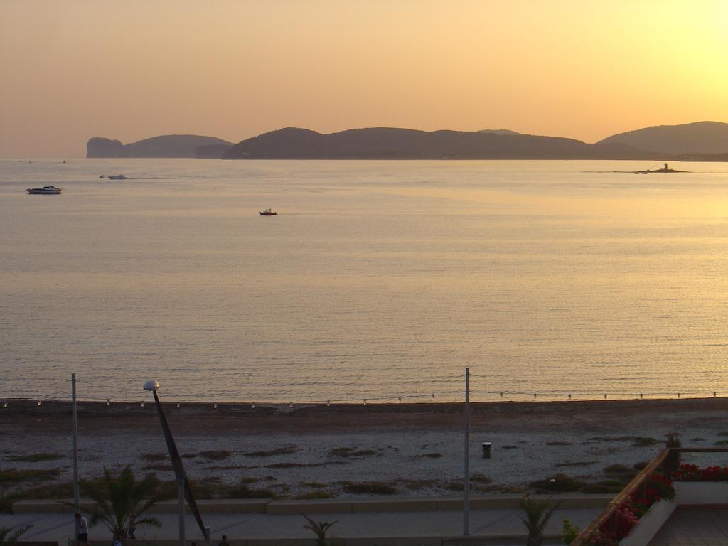 Hotel San Giuan Альгеро Экстерьер фото